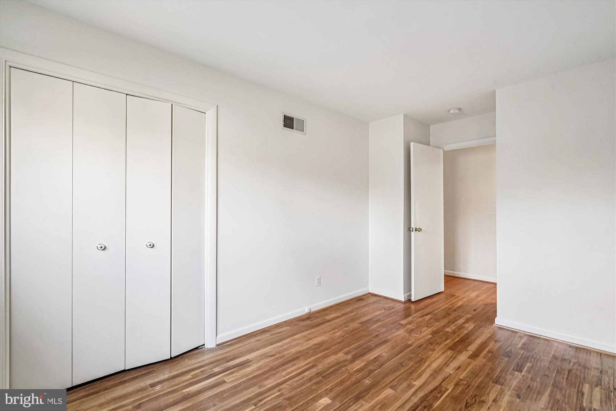 LUXMANOR - Residential