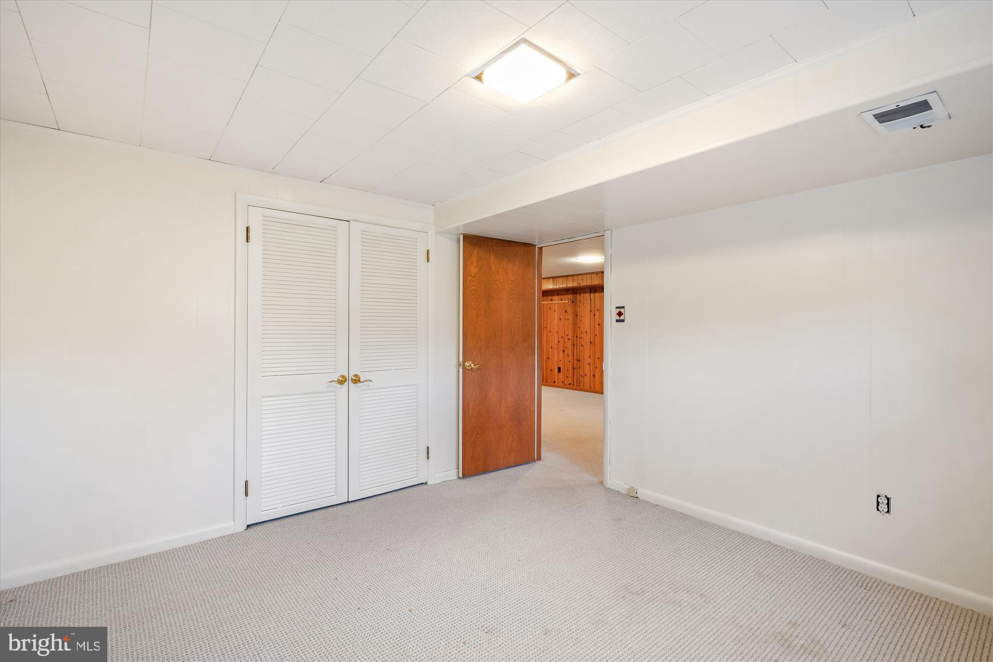 LUXMANOR - Residential