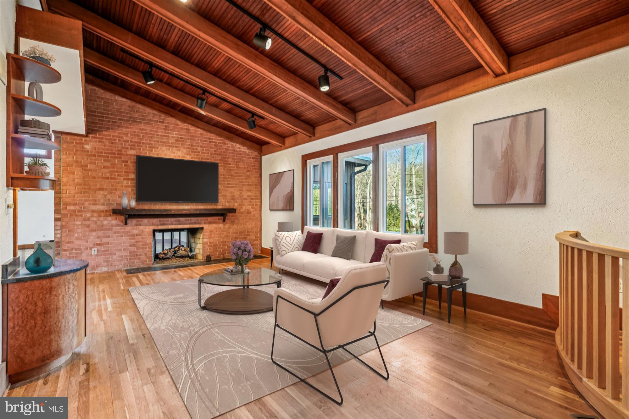 LUXMANOR - Residential