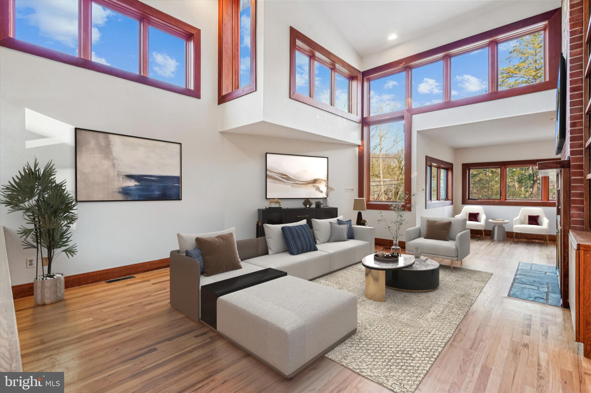 LUXMANOR - Residential