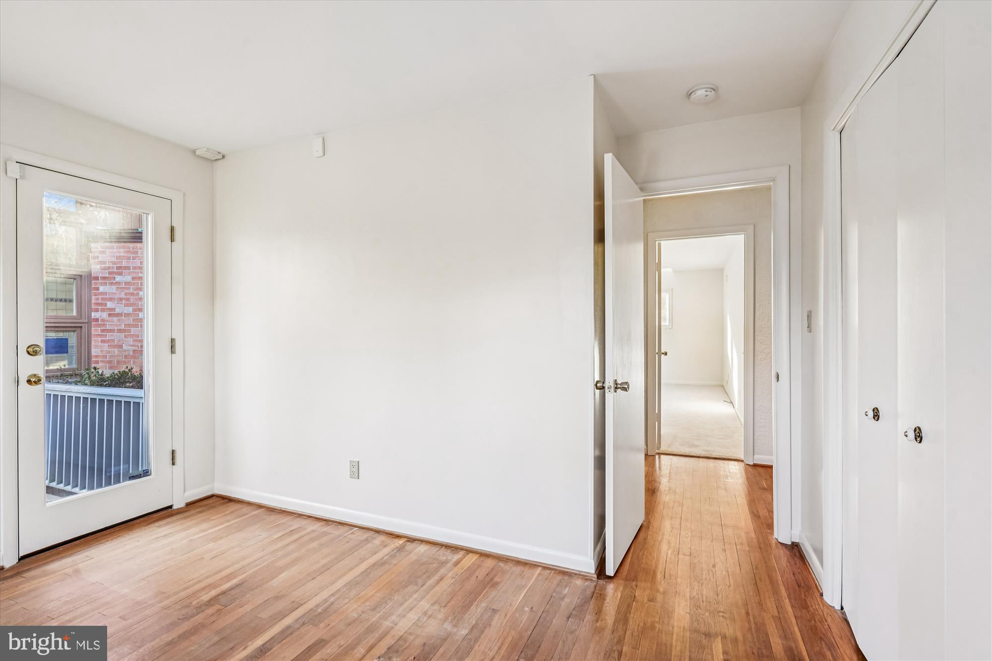 LUXMANOR - Residential