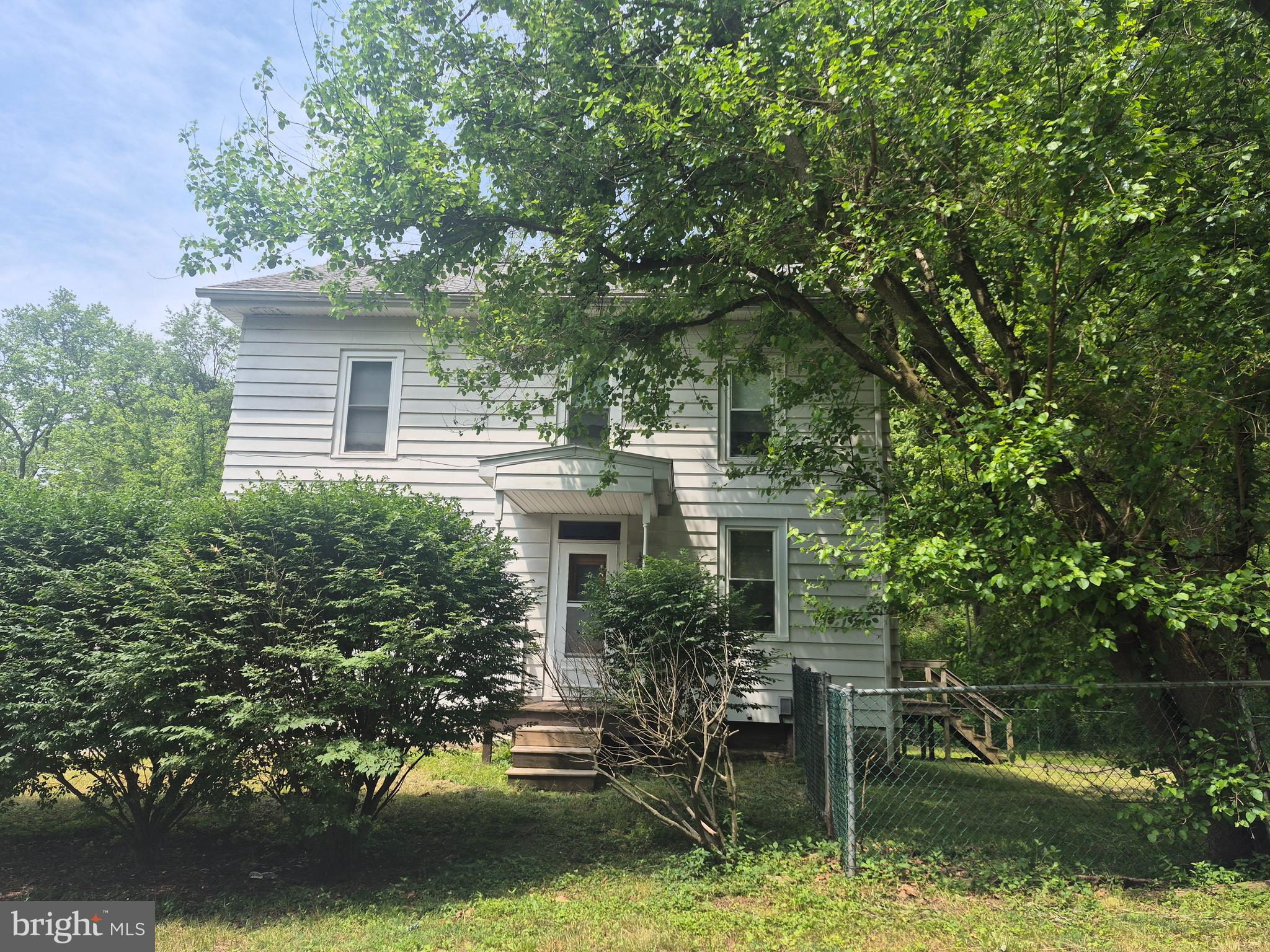 147 CRISSINGER HILL ROAD