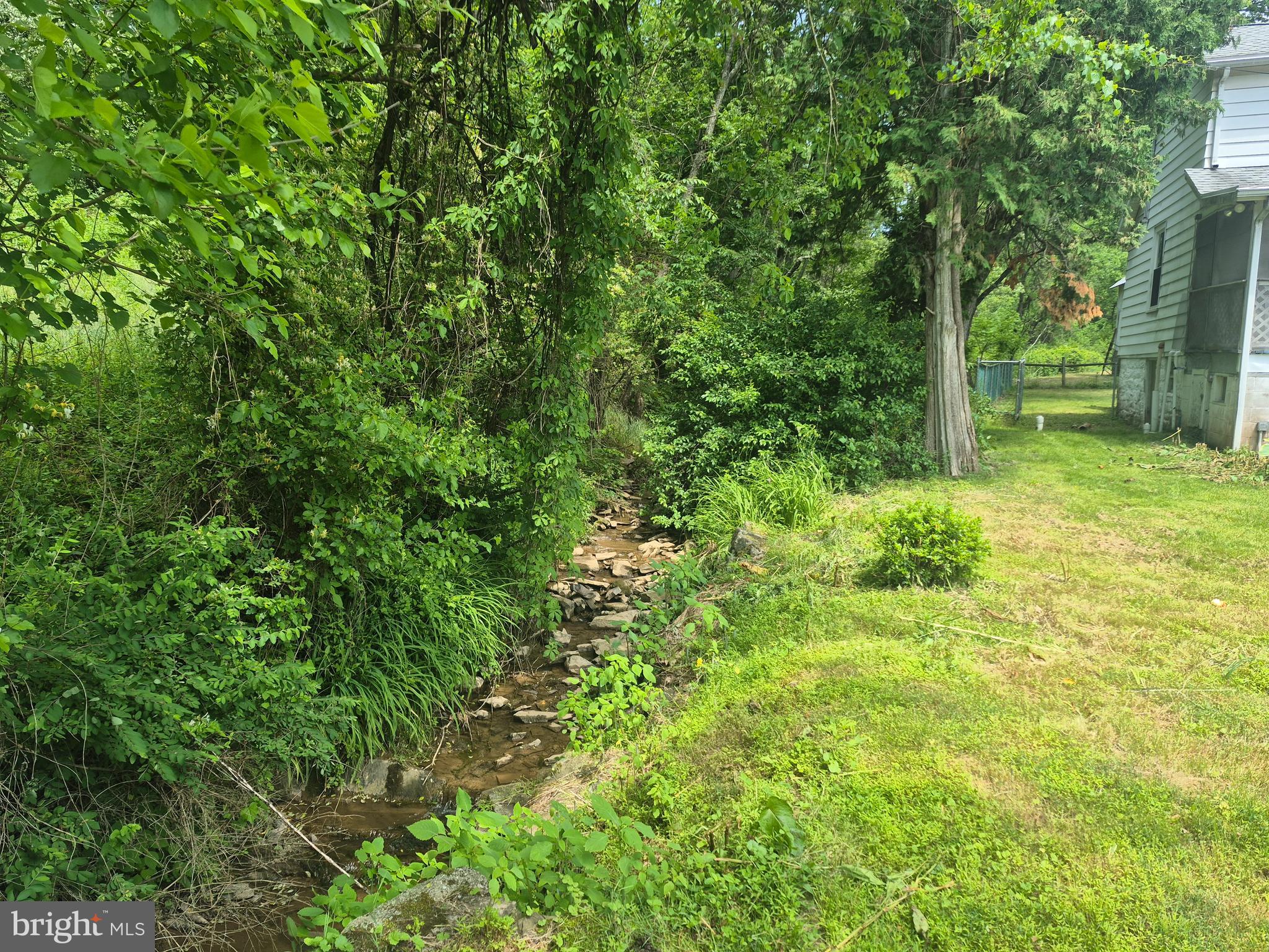 147 CRISSINGER HILL ROAD