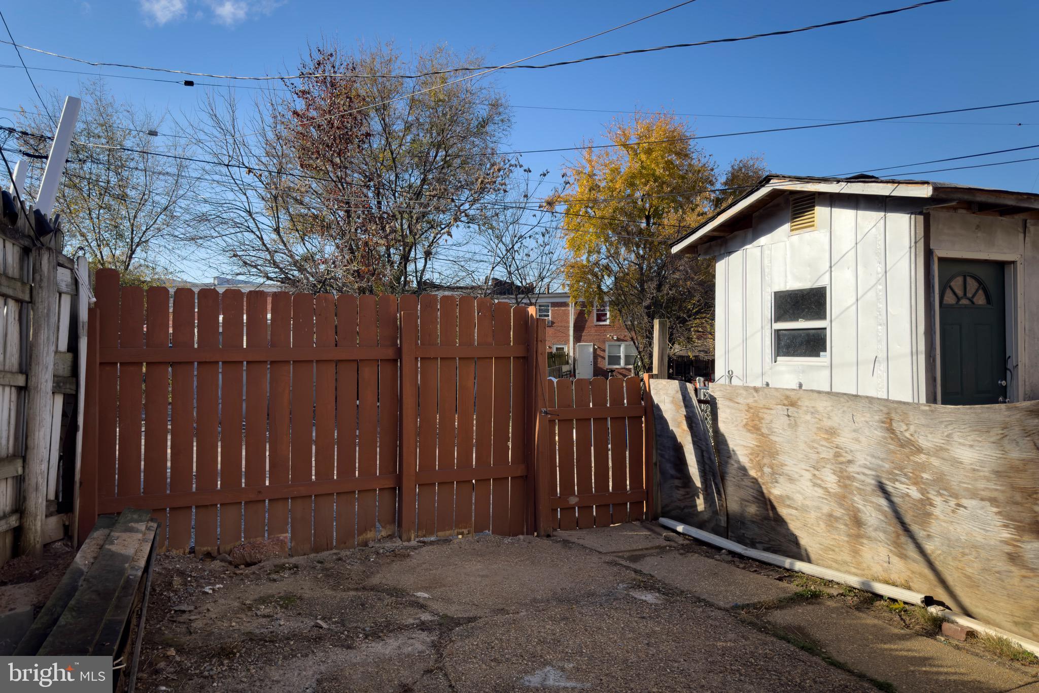 LAKELAND - Residential