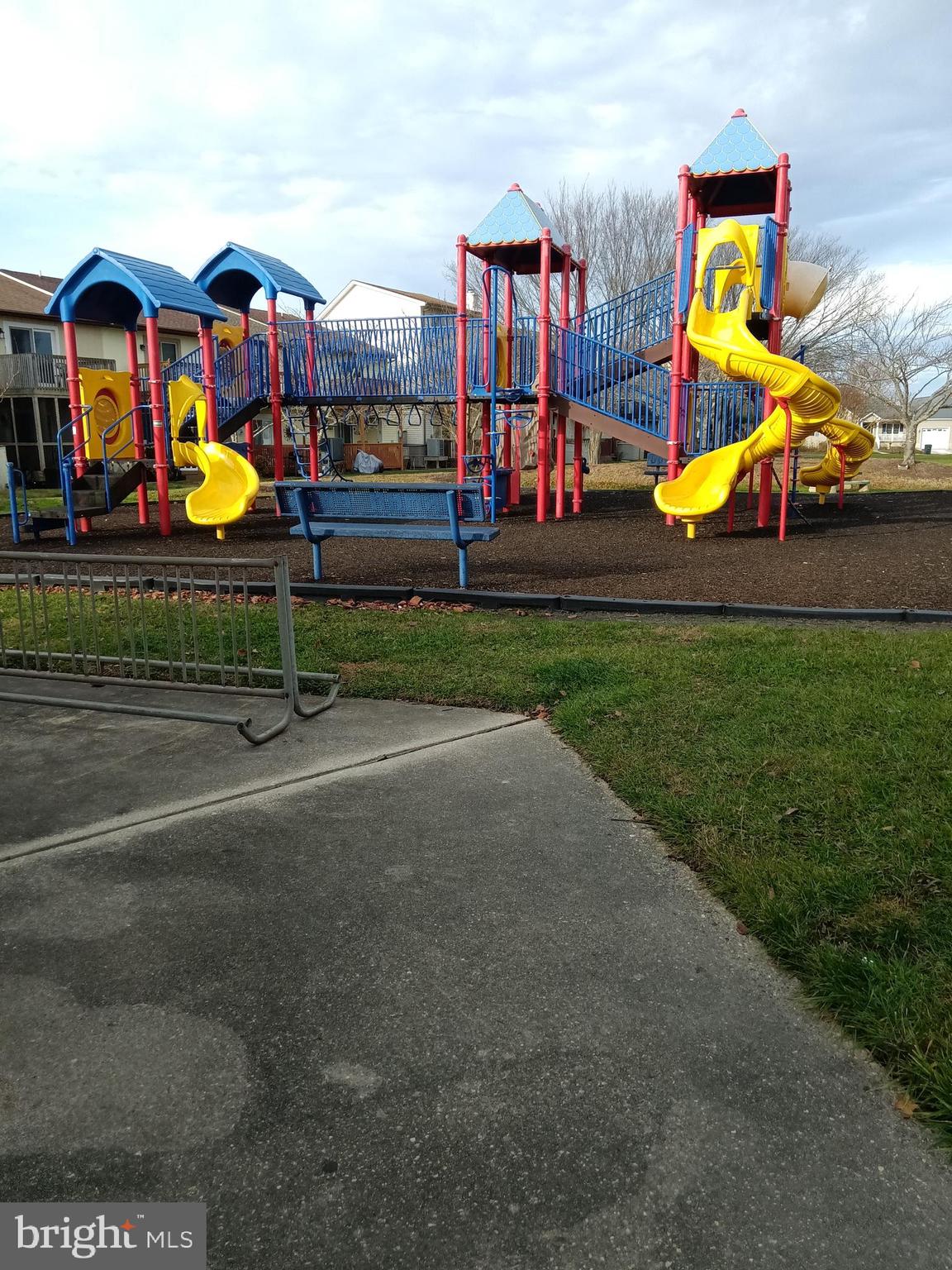 CAINE WOODS - Residential Lease