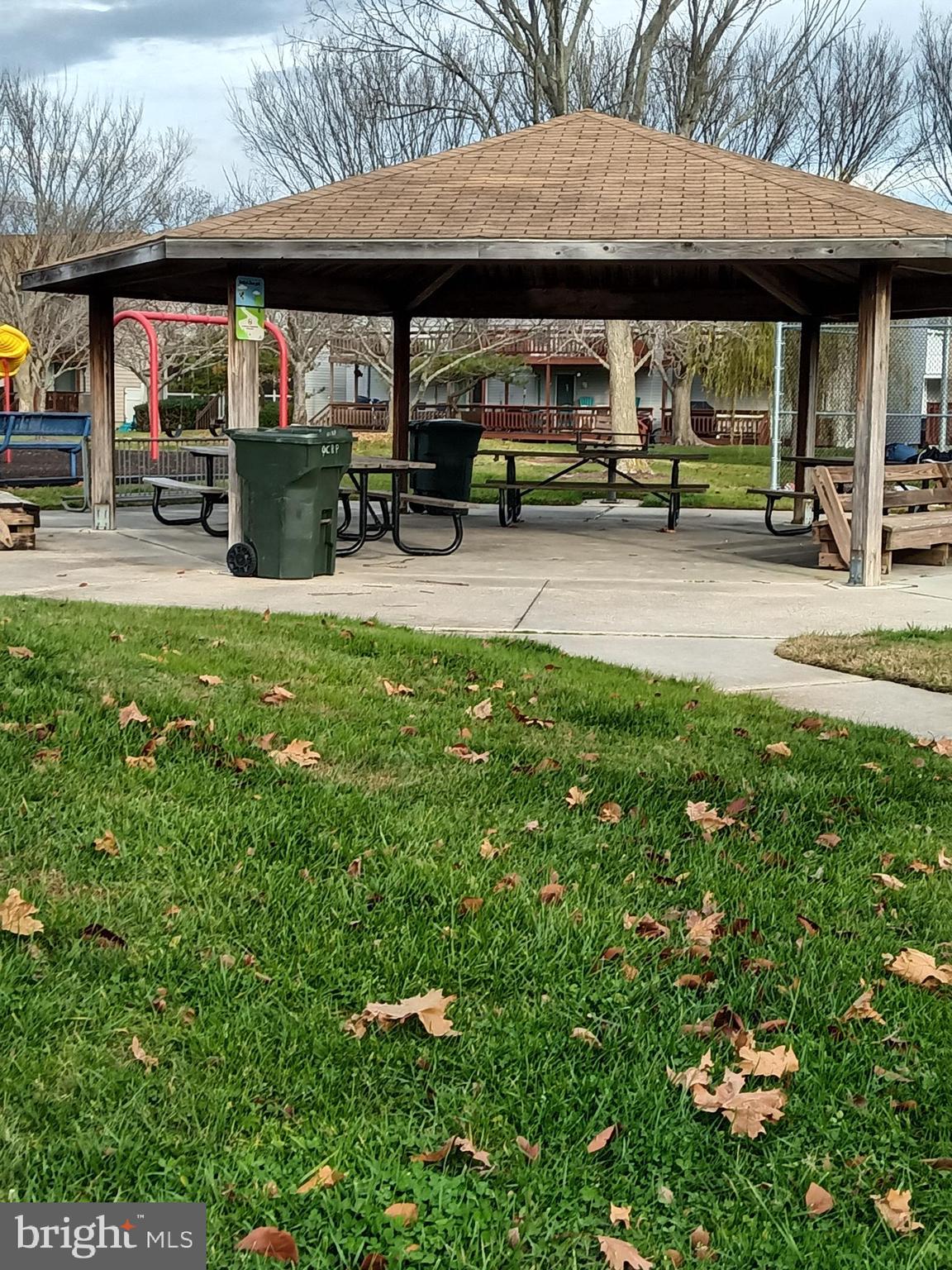 CAINE WOODS - Residential Lease