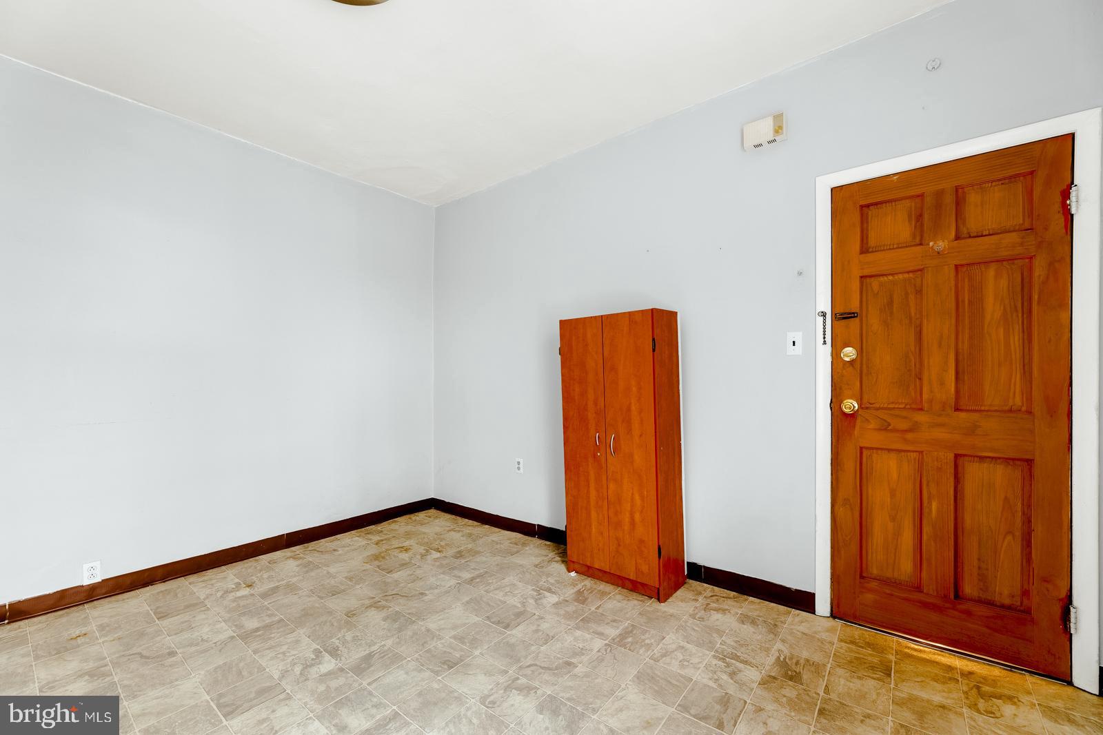 PORT RICHMOND - Residential