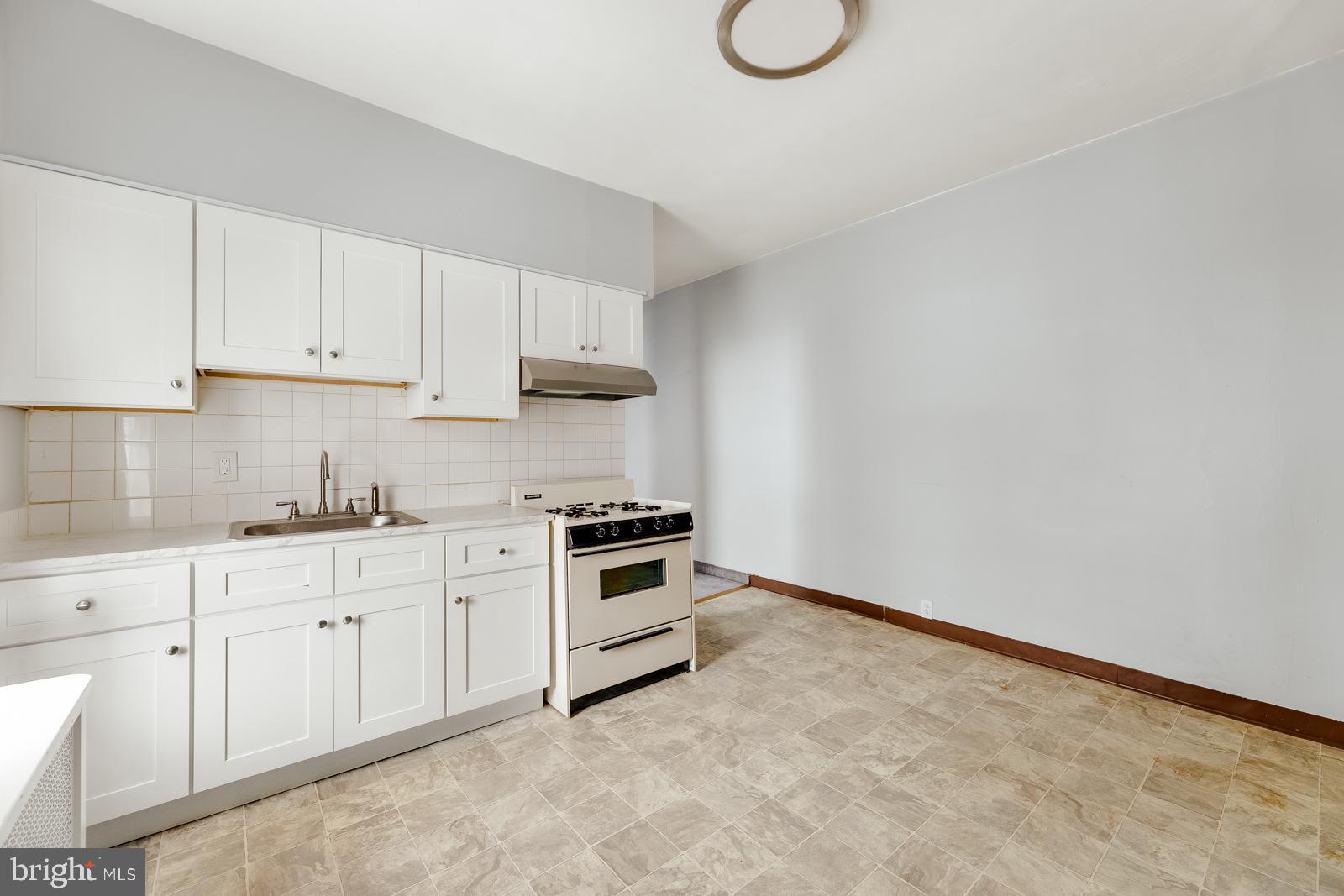 PORT RICHMOND - Residential