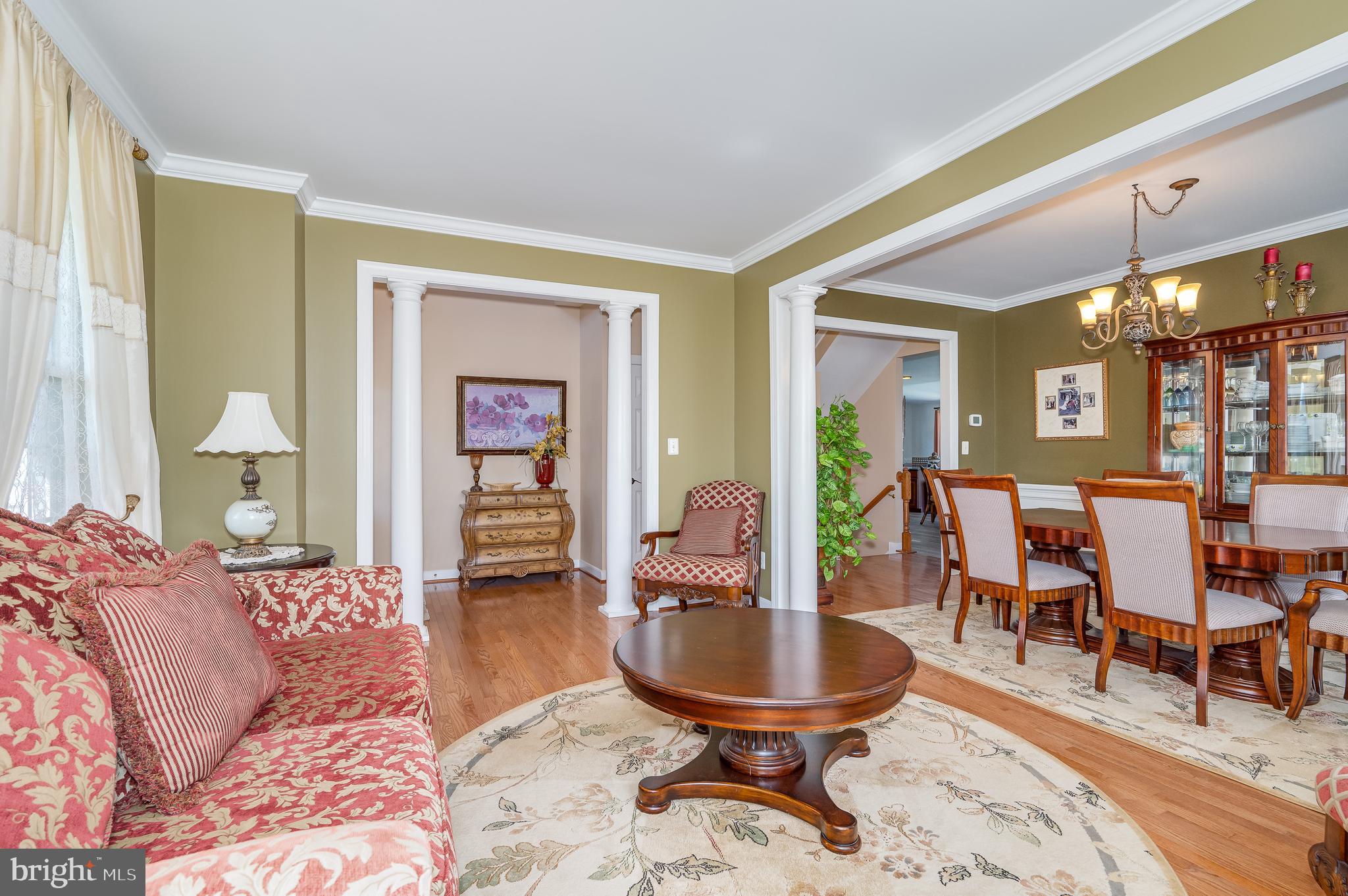 APPLE KNOLLS - Residential