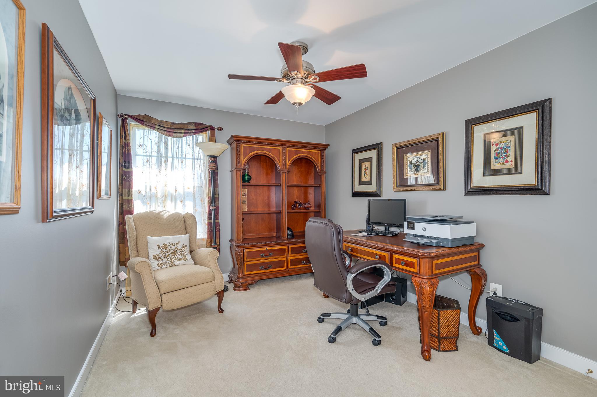 APPLE KNOLLS - Residential