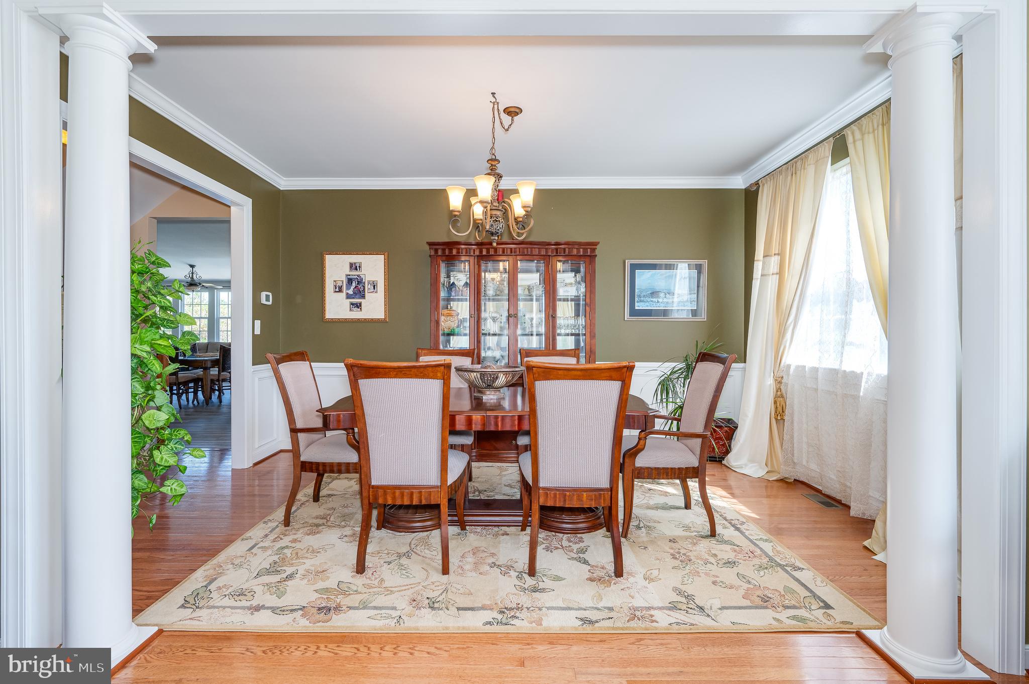 APPLE KNOLLS - Residential