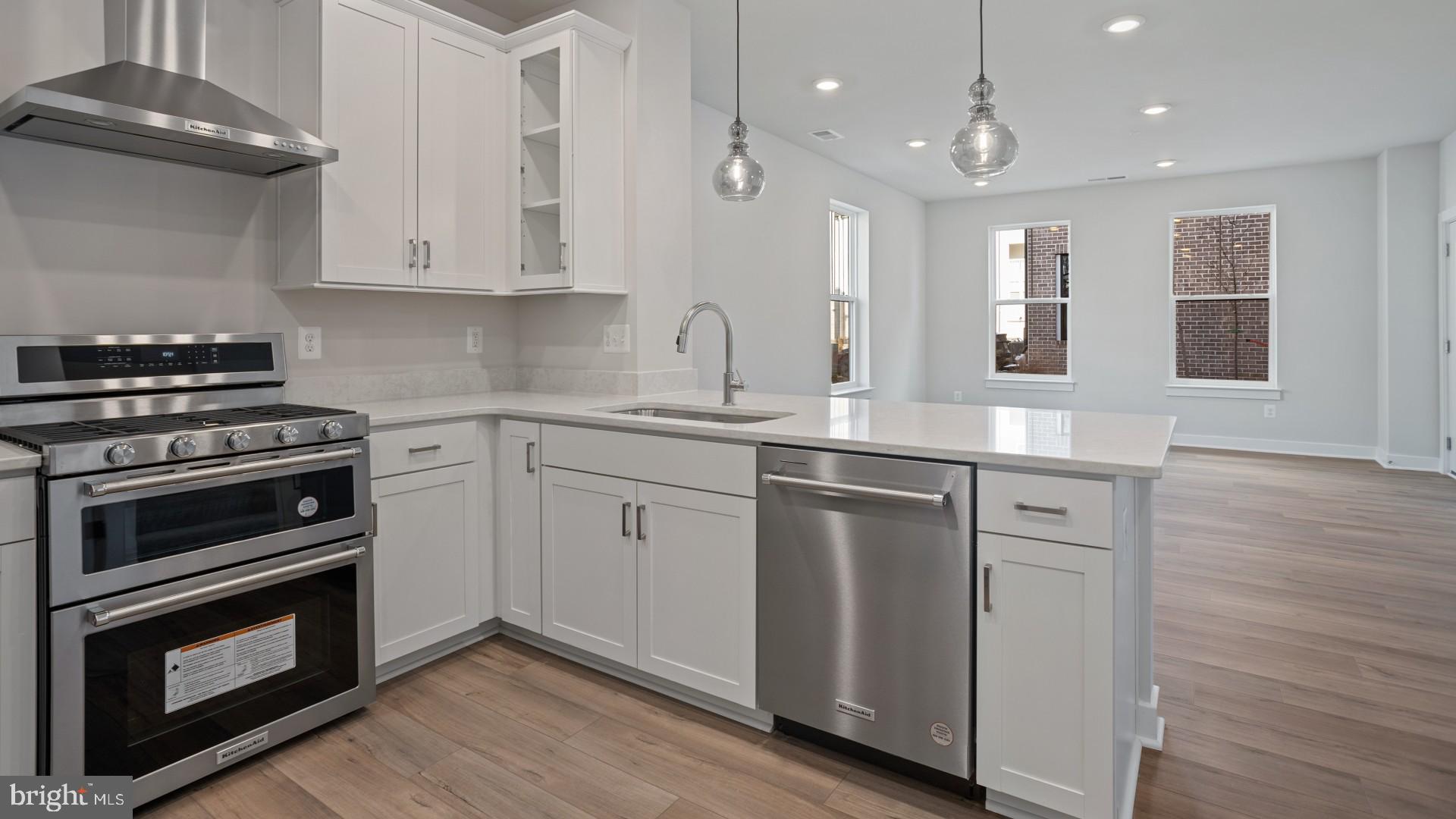 KINCORA - Residential