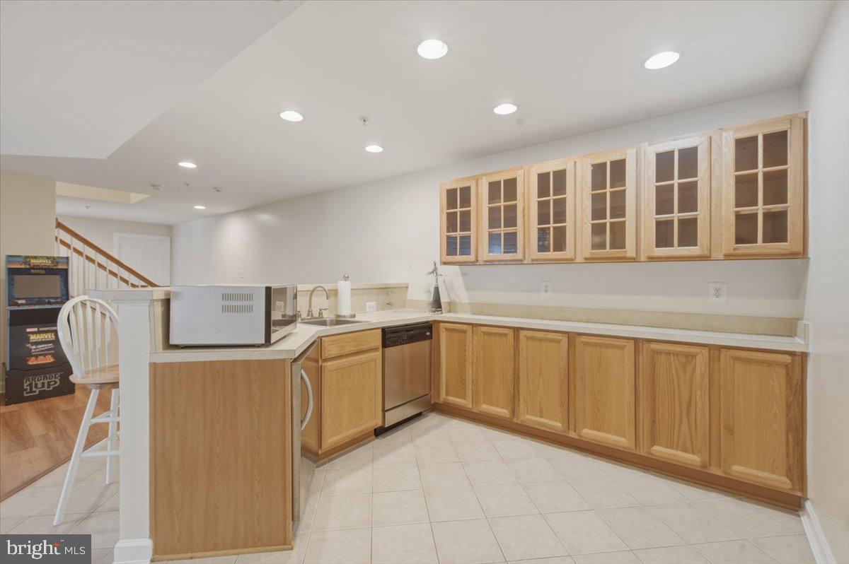 VILLAGES OF URBANA - Residential