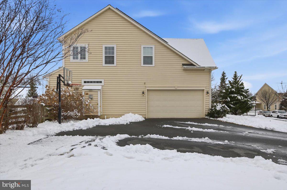 VILLAGES OF URBANA - Residential