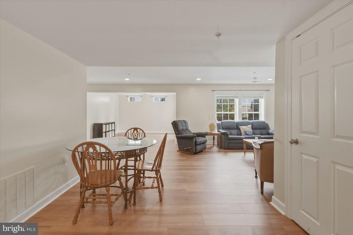 VILLAGES OF URBANA - Residential