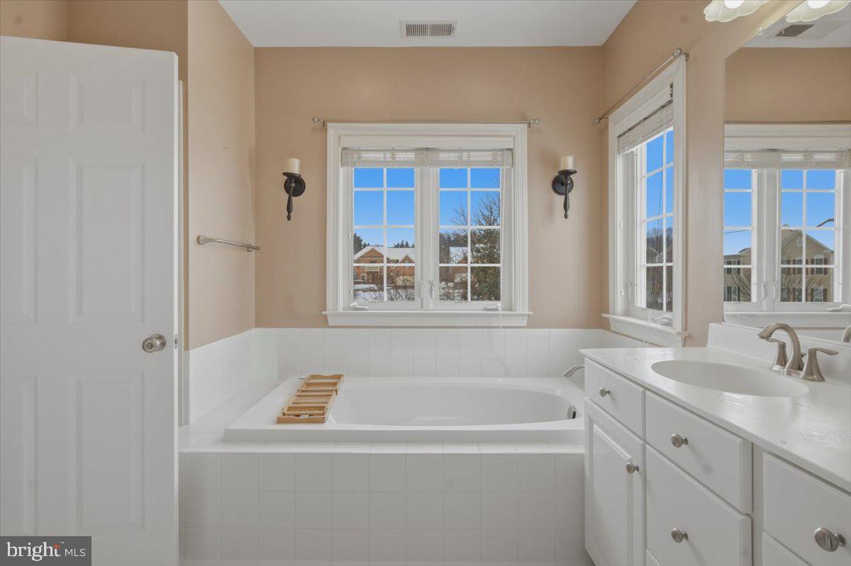 VILLAGES OF URBANA - Residential