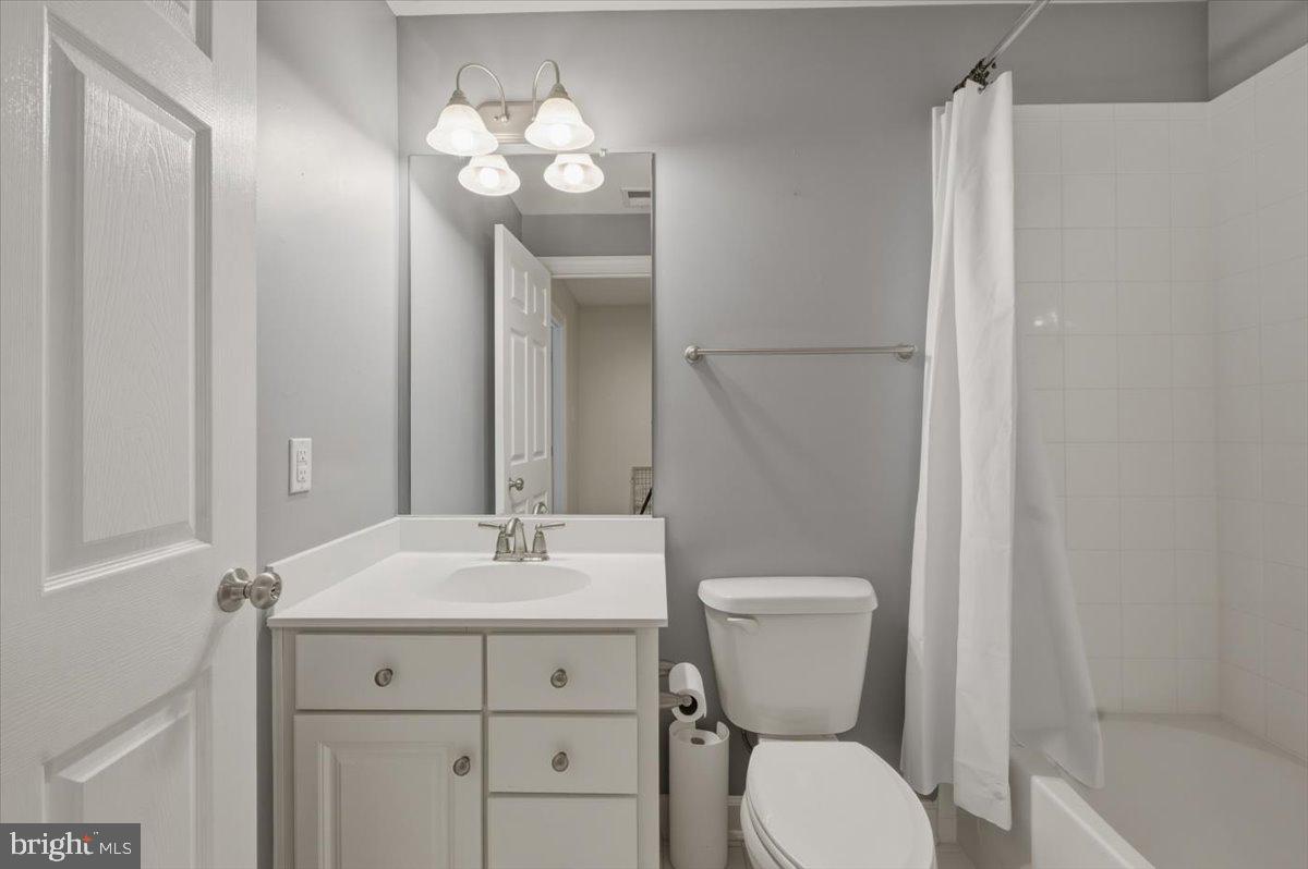 VILLAGES OF URBANA - Residential