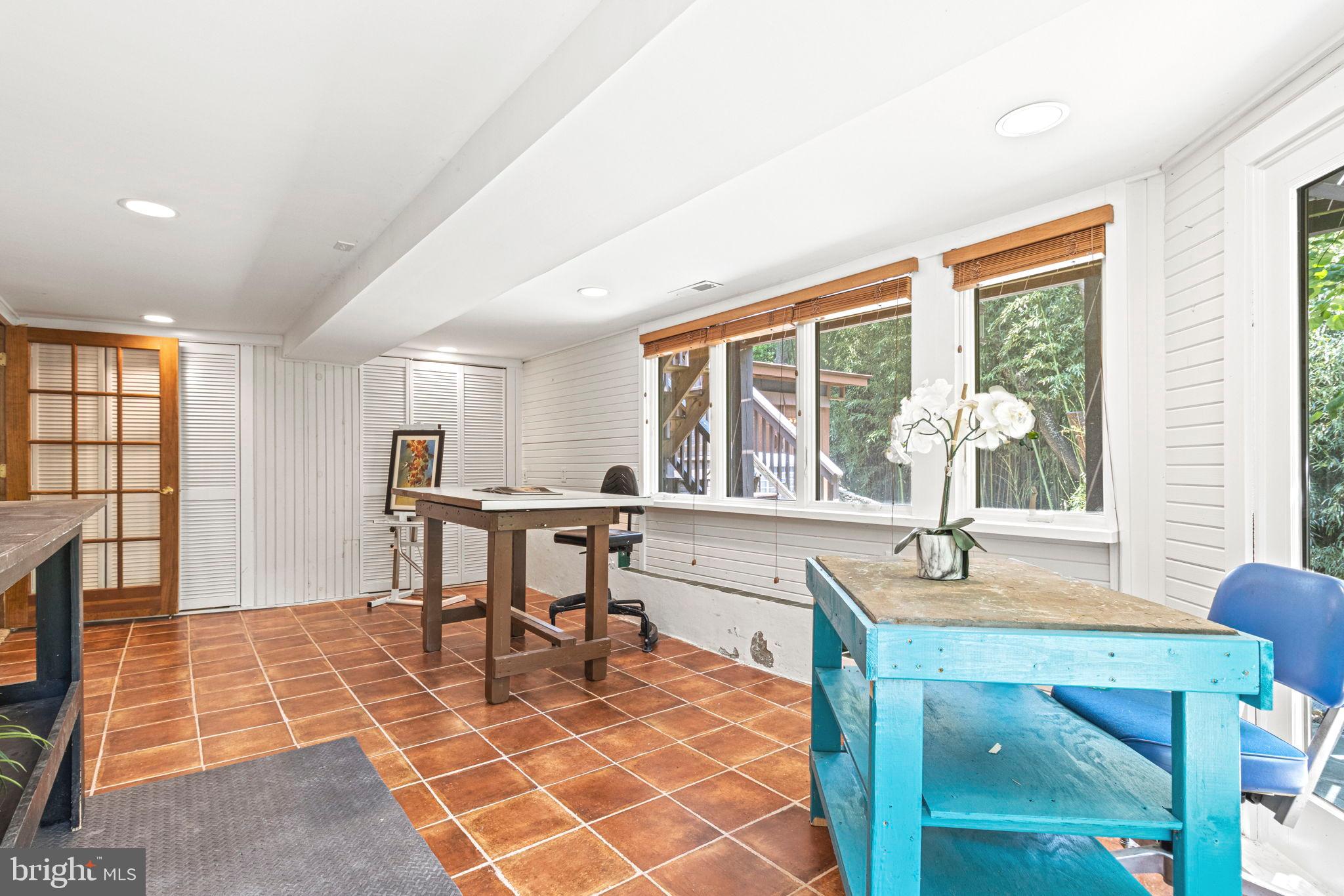 BEDFORDSHIRE - Residential