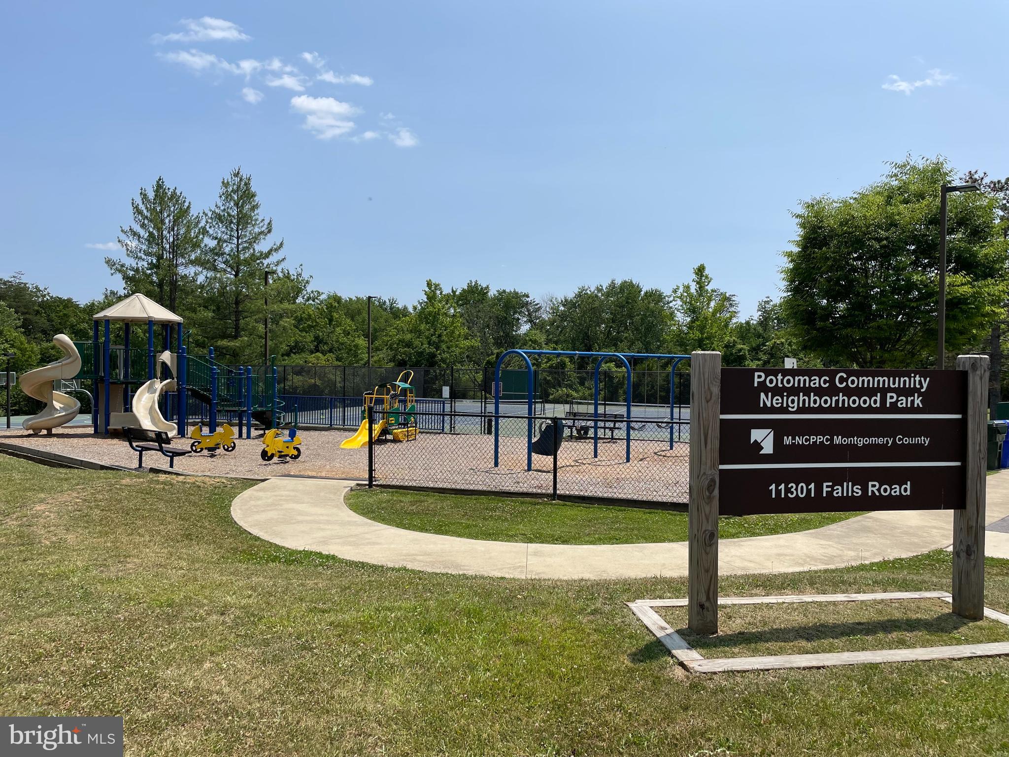 BEDFORDSHIRE - Residential