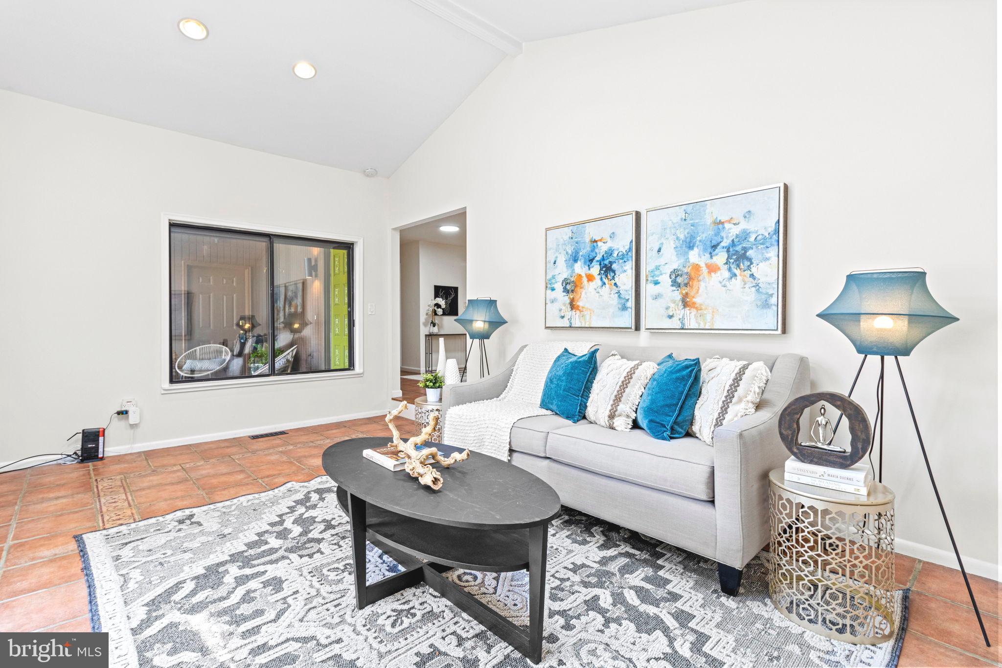 BEDFORDSHIRE - Residential