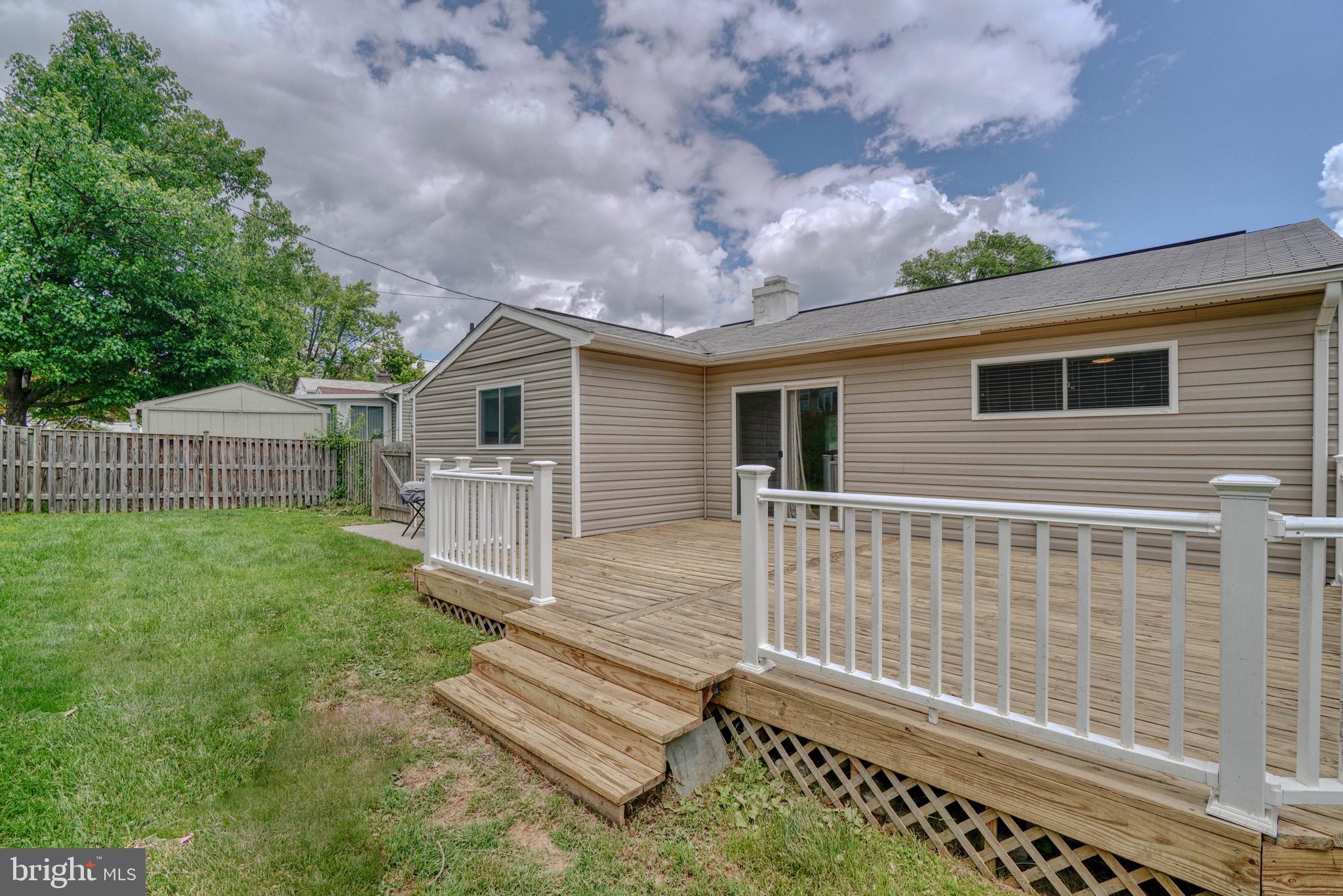 KINGS RIDGE - Residential