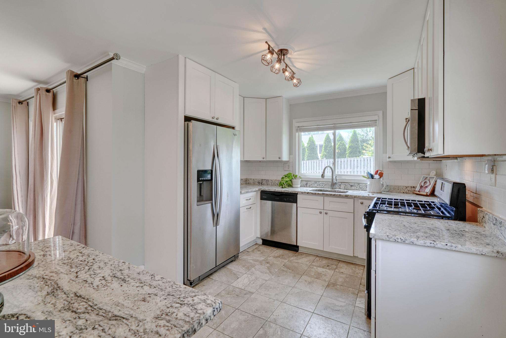 KINGS RIDGE - Residential