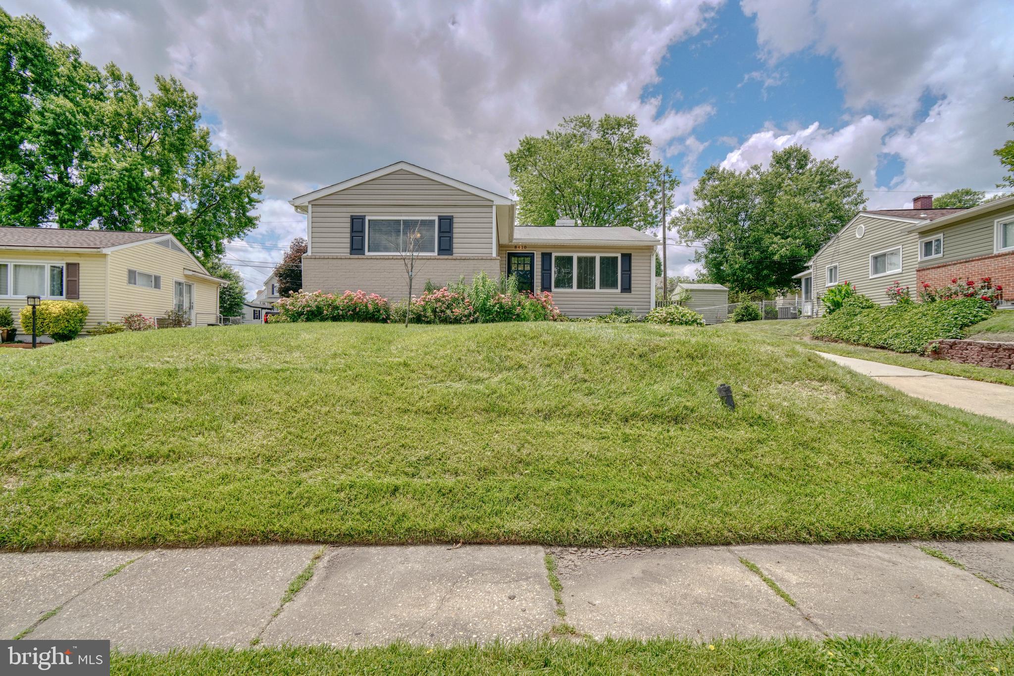 KINGS RIDGE - Residential