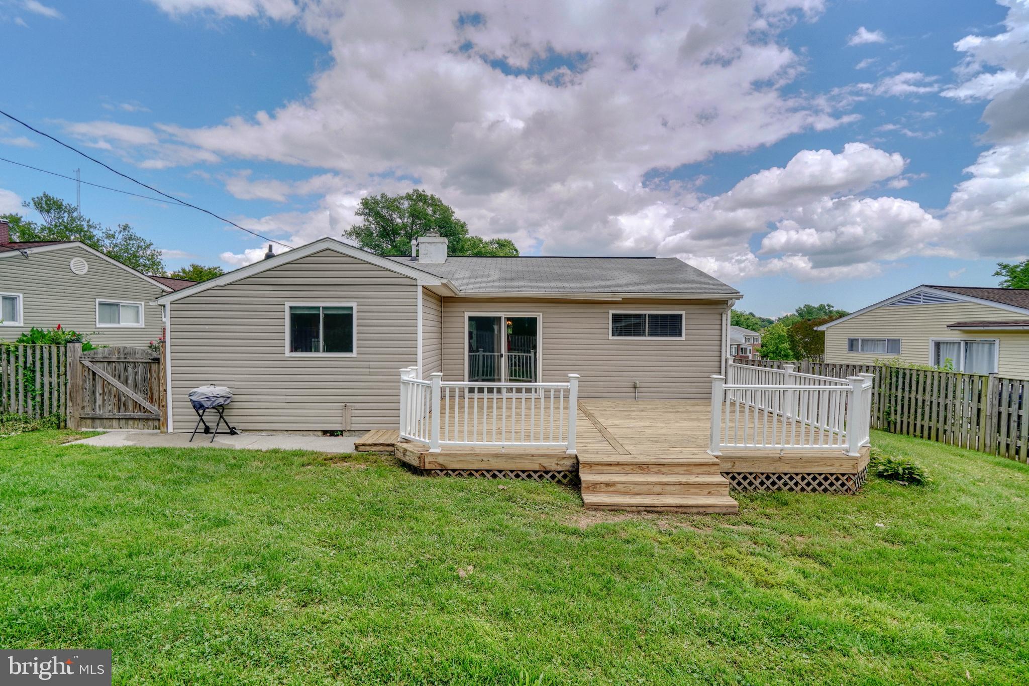 KINGS RIDGE - Residential