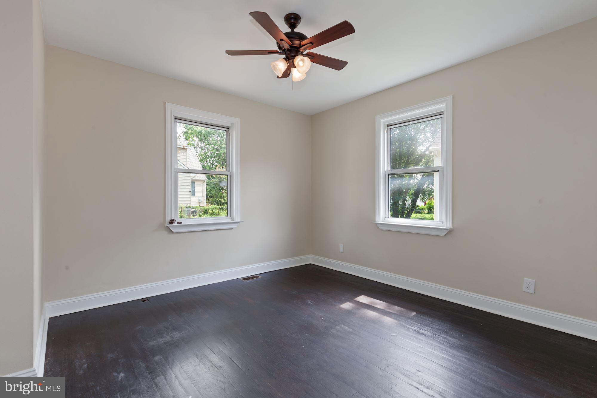 PARKVILLE - Residential