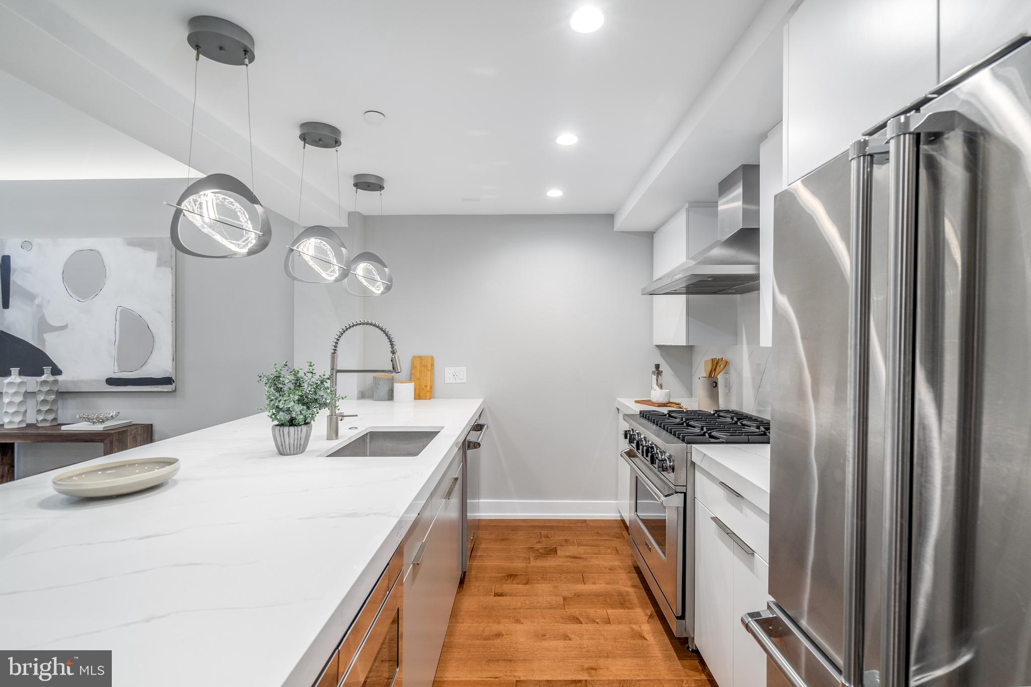 RITTENHOUSE SQUARE - Residential