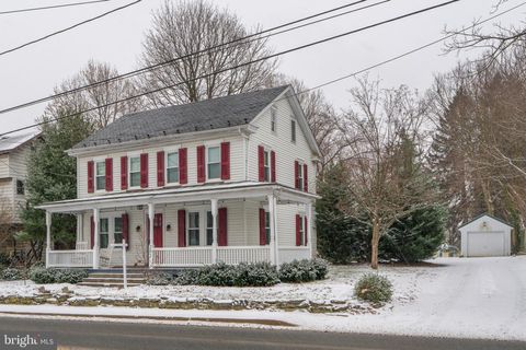 Photo of 202 Manor Avenue, MILLERSVILLE, PA 17551 (MLS # PALA2062890)