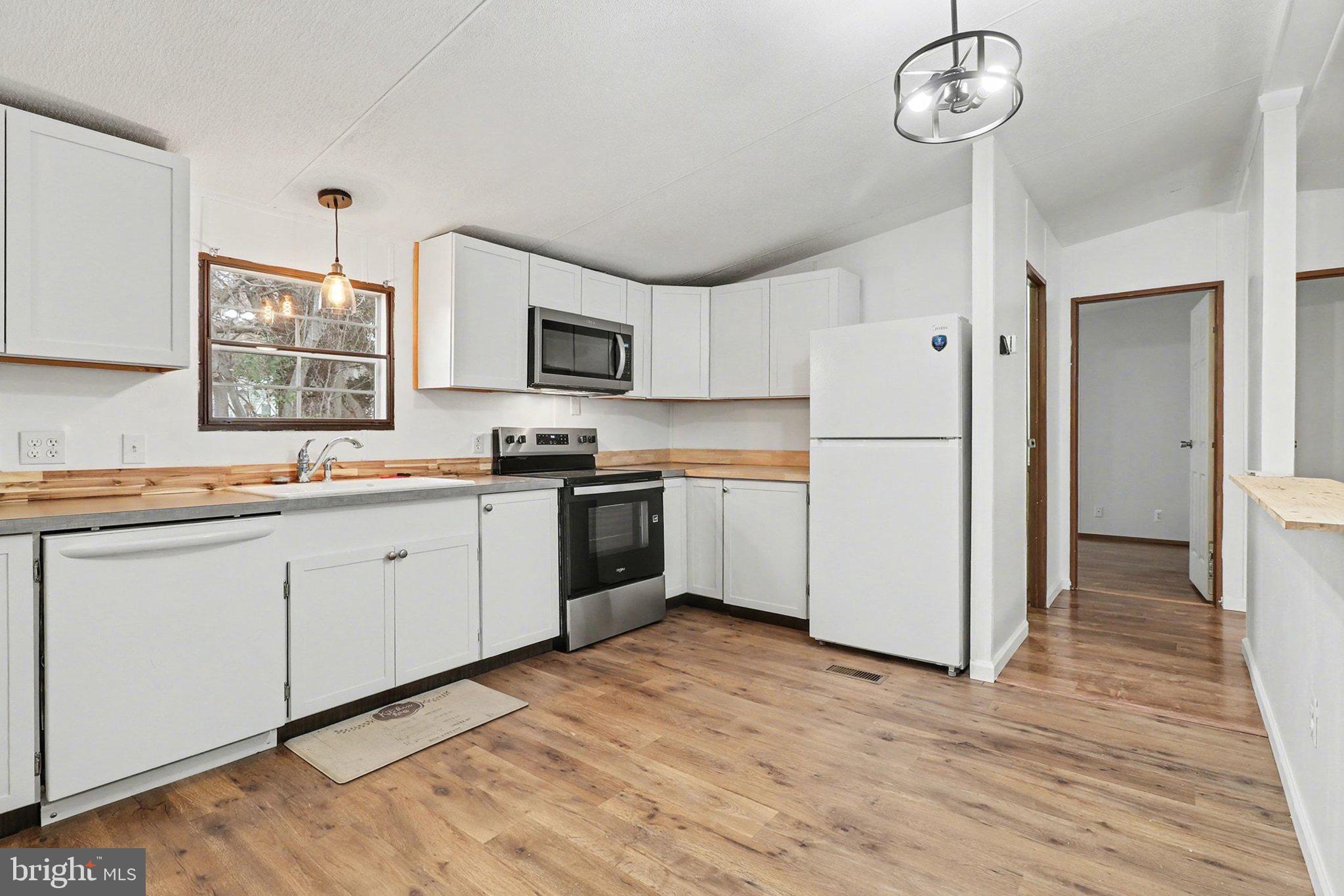 HERITAGE ESTATES - Residential