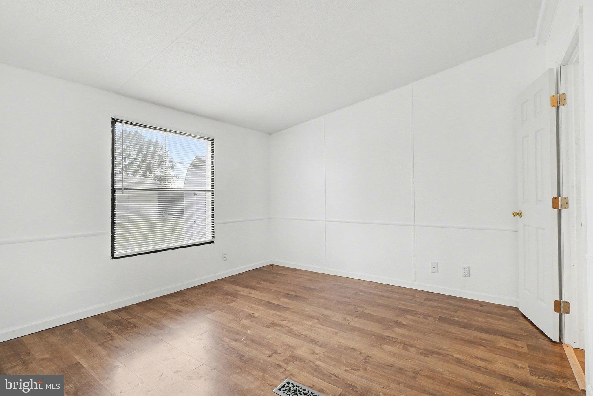 HERITAGE ESTATES - Residential