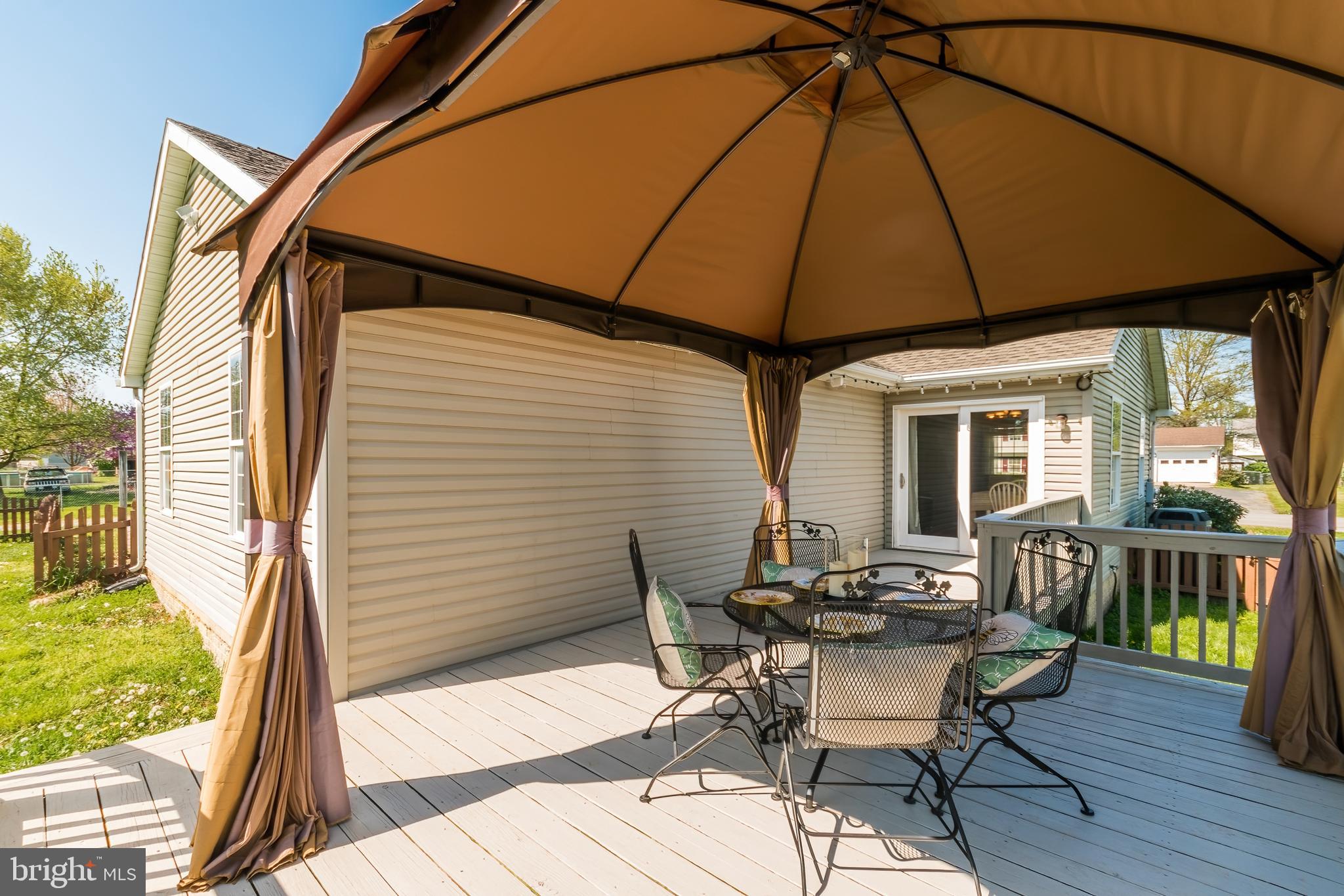 BRIAR RUN - Residential