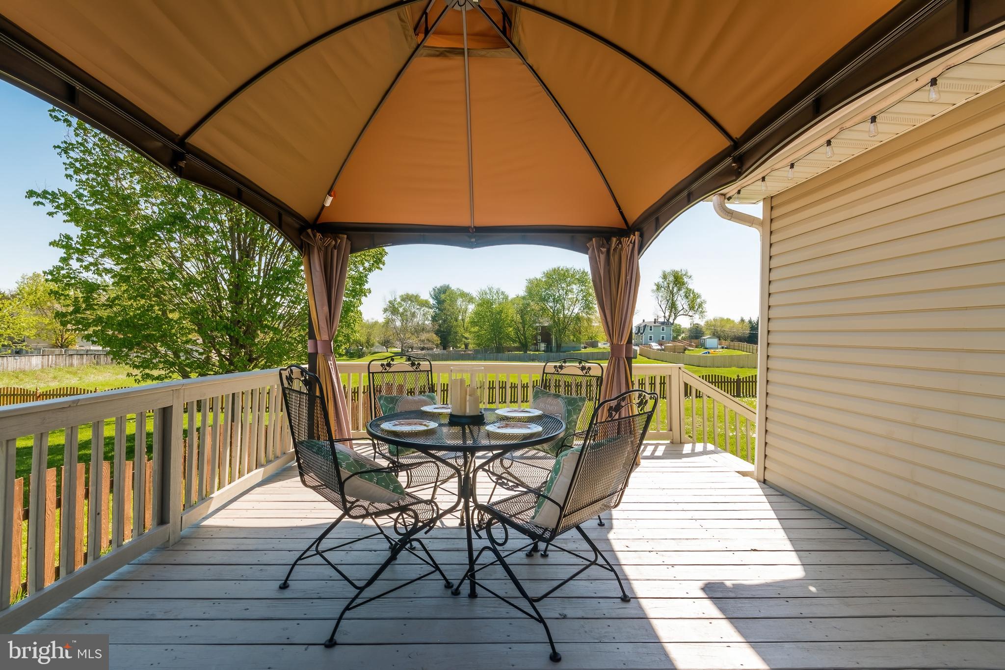 BRIAR RUN - Residential