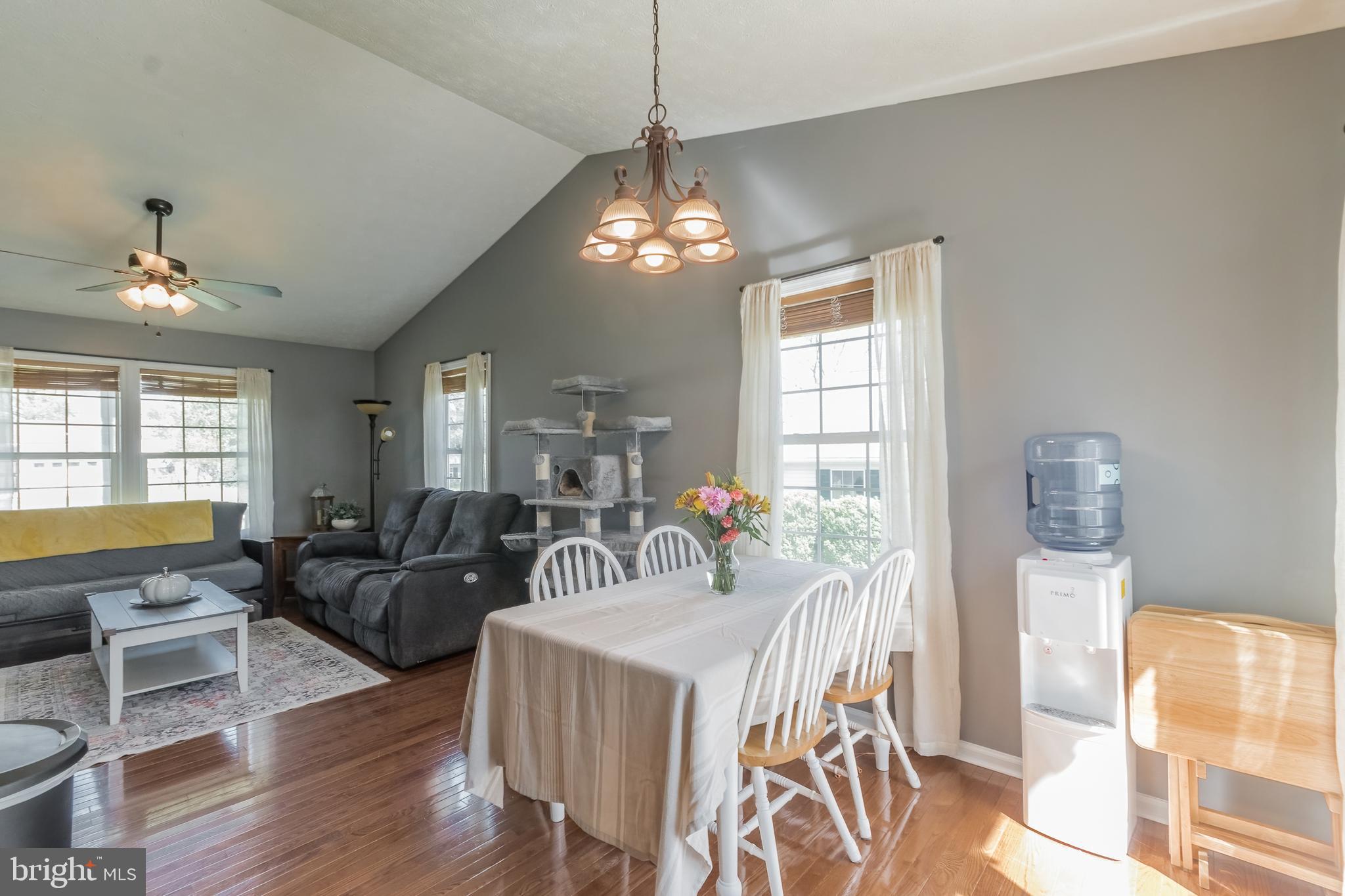 BRIAR RUN - Residential