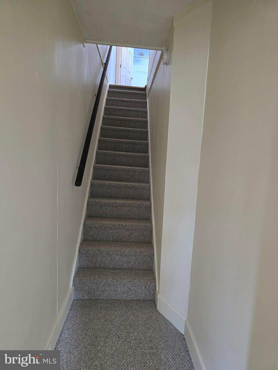 357 JACKSON AVENUE 2ND FLR
