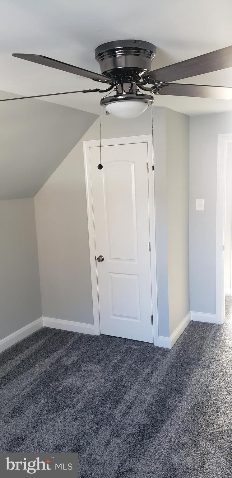 HARFORD HILLS - Residential Lease