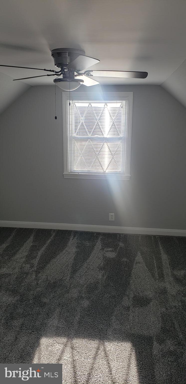 HARFORD HILLS - Residential Lease