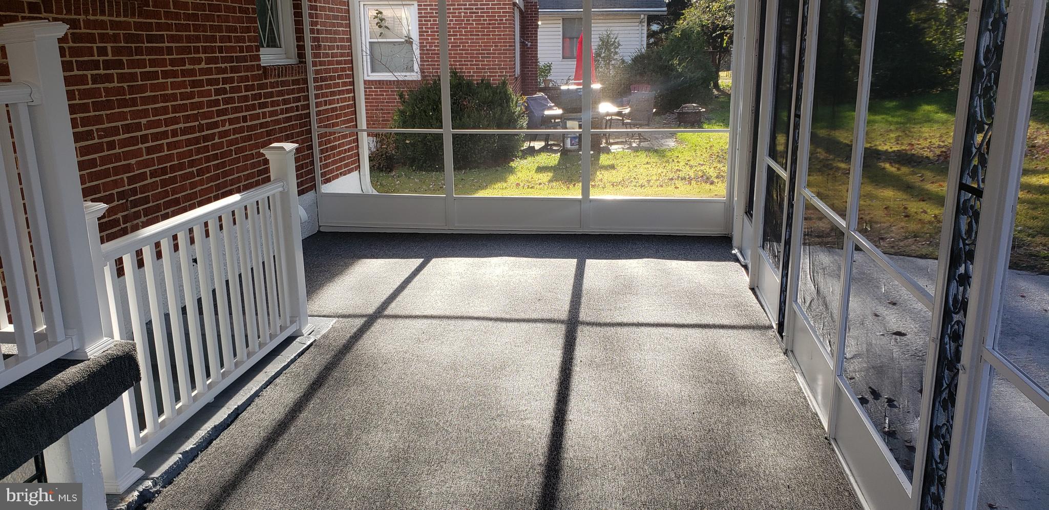 HARFORD HILLS - Residential Lease