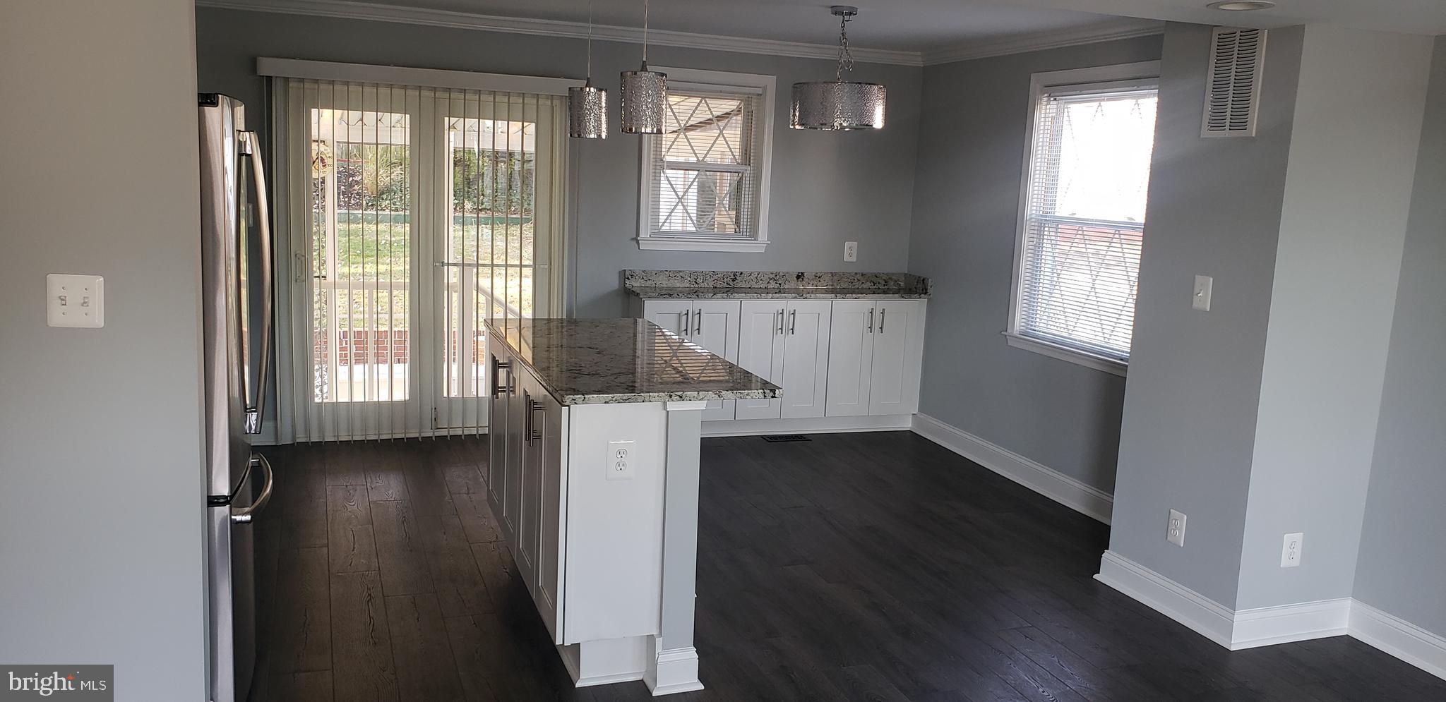 HARFORD HILLS - Residential Lease