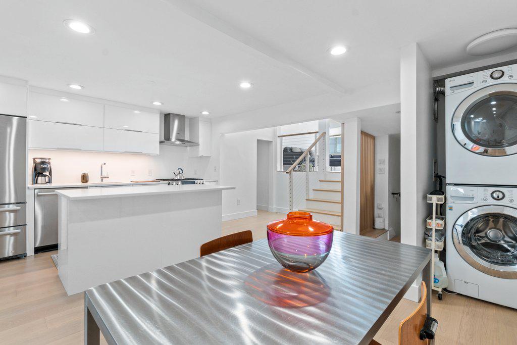 HIGHLANDTOWN - Residential
