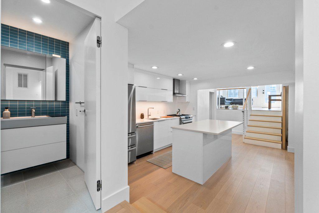 HIGHLANDTOWN - Residential