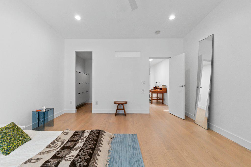 HIGHLANDTOWN - Residential