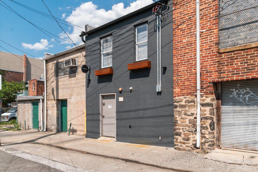 HIGHLANDTOWN - Residential
