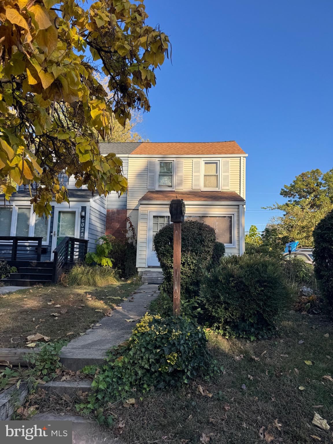 PLEASE READ CAREFULLY!!! Super Solid brick Duplex in need of remodeling and repair. This home is located on one of the most desirable streets in Jefferson Manor. Large 3-4 car driveway with nice flat backyard. ROOF 2017, THOMPSON CREEK WINDOWS 2018, WATER HEATER 2021, Desirable neighborhood with super friendly neighbors and active fun civic association. Huntington Metro close, 10 min walk according to google. *****Cash TYPE offers only, no financing contingencies!!! *****Home SOLD AS-IS WHERE-IS. ***** USE NVAR as-IS clause or language to this effect. ***** Proof of Funds required. *****Quick close with post access for up to 60days desired ***** Bring your contractor***** Best and Final offers due by MONDAY NOV 3rd 12noon ****Proof of funds and please put in 1 complete PDF. *****Complete offer summary sheet to be included - see documents section, along with Lead based paint and Disclosure. *** Howard Birmiel Attorneys at Law preferred for closing *****ACCESS will be APPT ONLY with listing agent! ***** OPEN HOUSE WED OCT 29th from 4-5pm ***** OPEN HOUSE FRIDAY OCTOBER 31st 11-12pm ***** Also on SATURDAY NOV 1st 11-12pm . ***** Please plan ahead and bring your contractor if needed!!!! AS IS SALE. Call local friendly agent for details! Seller assumes the right to accept an offer prior to the deadline. PLEASE READ and check back often!!