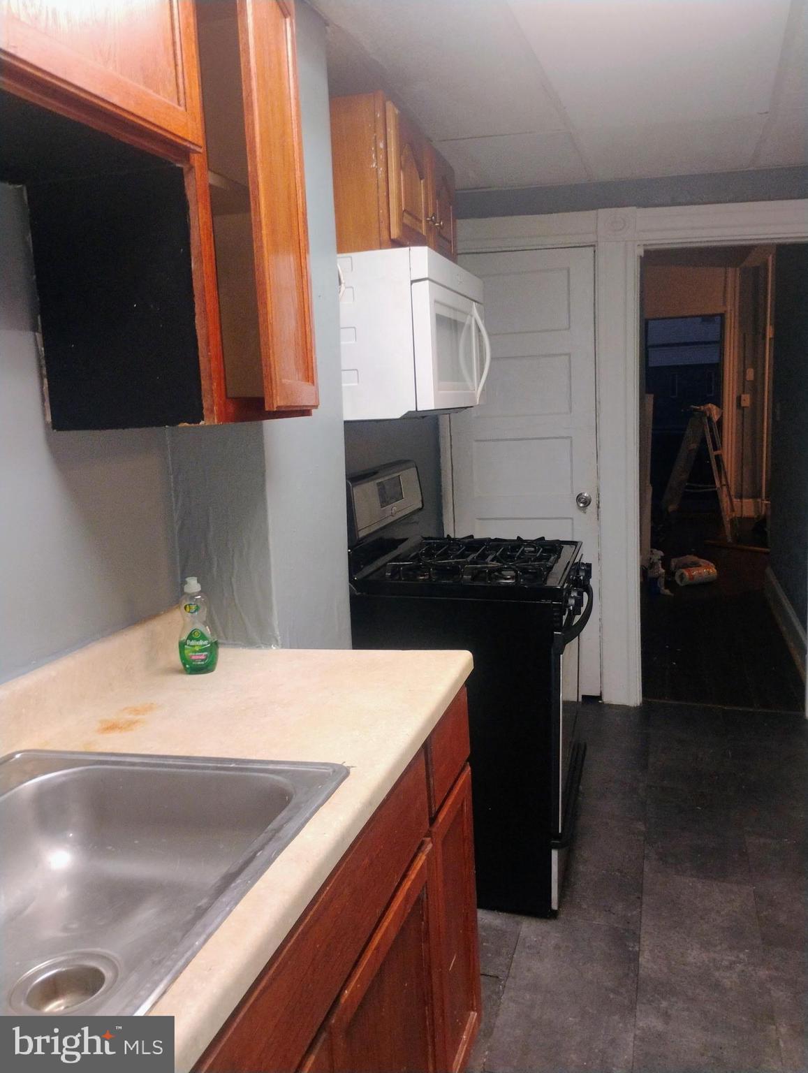PARK HEIGHTS - Residential Lease