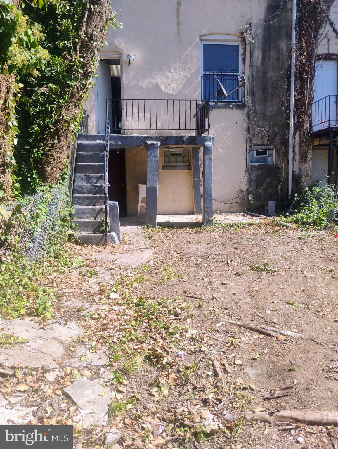 PARK HEIGHTS - Residential Lease