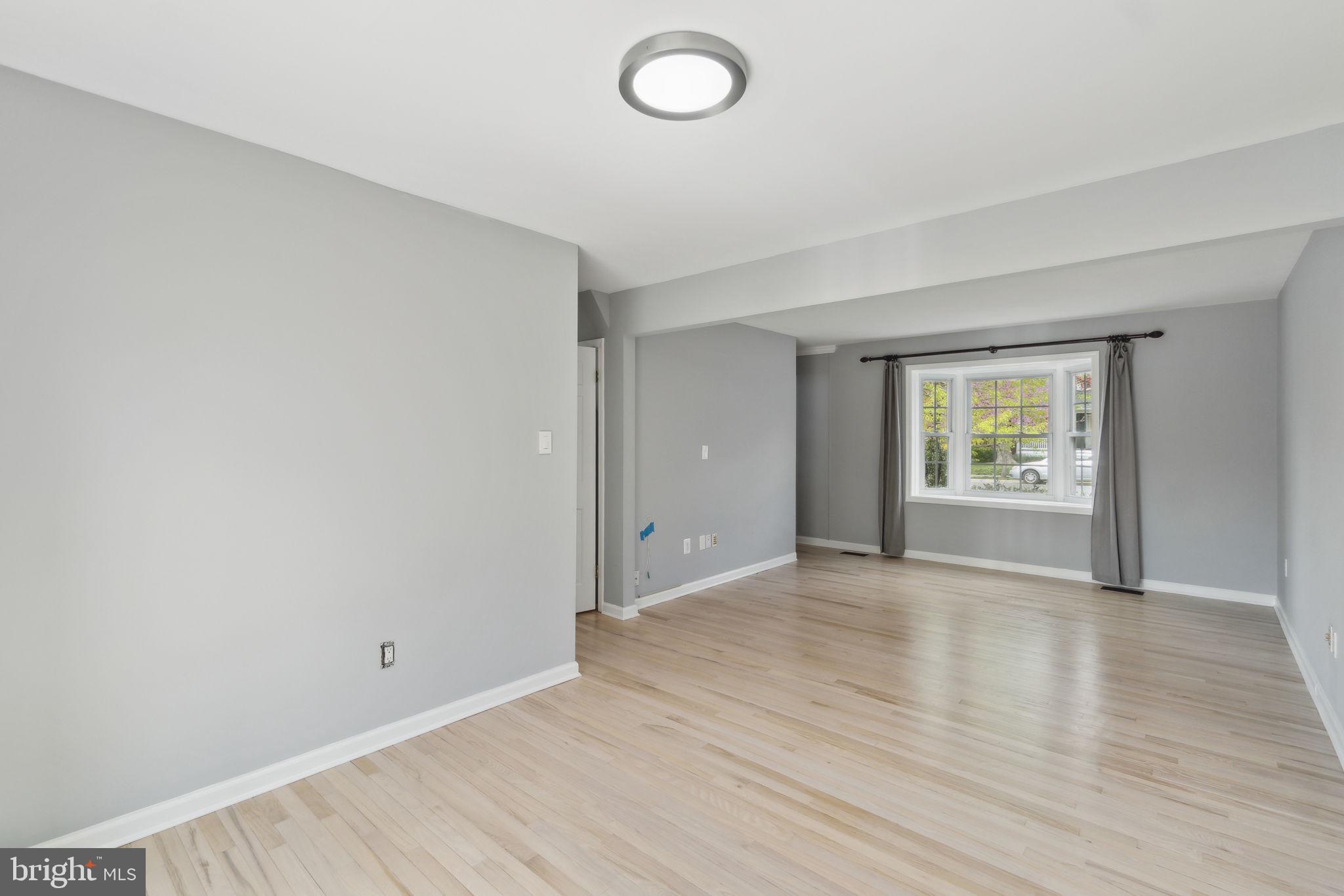 ALCOVA HEIGHTS - Residential Lease