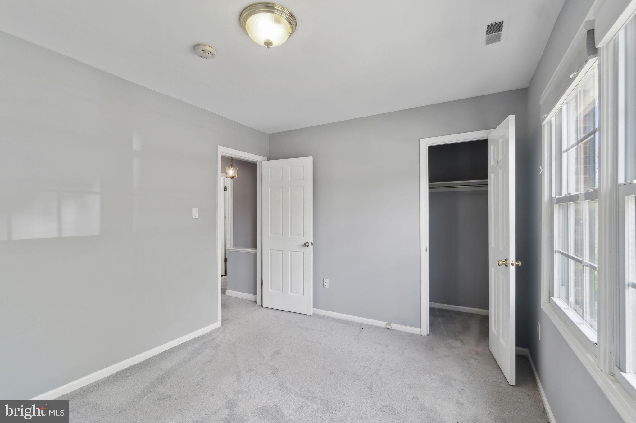 ALCOVA HEIGHTS - Residential Lease